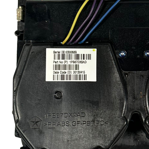 OEM 2011-2014 DODGE CHARGER CHRYSLER 300 Heated & Cooled Cup Holder 1PB67DX9AD