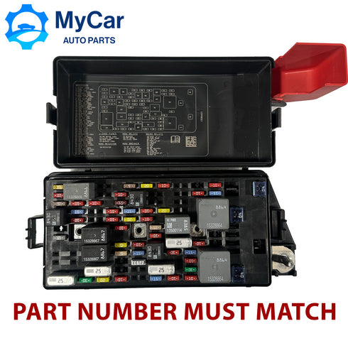 OEM 2008 - 2011 BUICK LUCERNE CADILLAC DTS REAR FUSE BOX UNDER SEAT 13599106