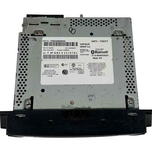 OEM 2015 2016 Chrysler 200 Touch Screen Bluetooth Media Radio VP2 68226693AE
