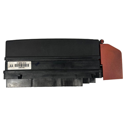 OEM REAR FUSE BOX UNDER SEAT 2008-2011 BUICK LUCERNE CADILLAC DTS 13697145