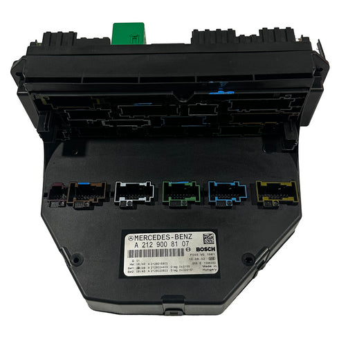 2008-14 Mercedes W204 C350 C300 Front SAM Fuse Relay Junction Box Assembly OEM