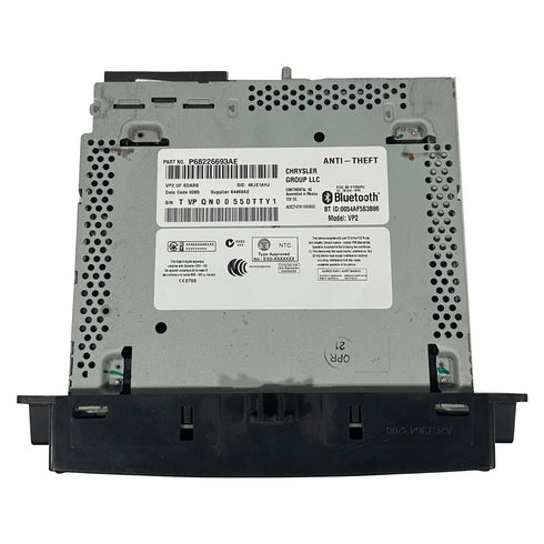 OEM 2015 2016 Chrysler 200 Touch Screen Bluetooth Media Radio VP2 68226693AE
