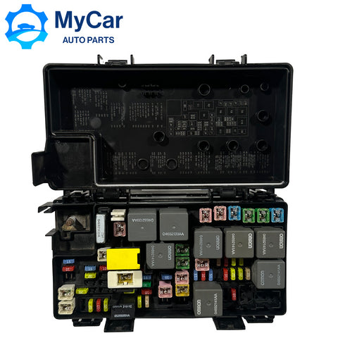 2008-09 Jeep Wrangler Fusebox Fuse Relay Junction Box Module Unit OEM 04692289AD