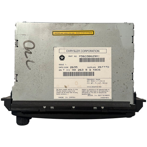 2005-2007 Jeep Liberty Town and Country Caravan CD AM/FM radio NAV 56038629 OEM