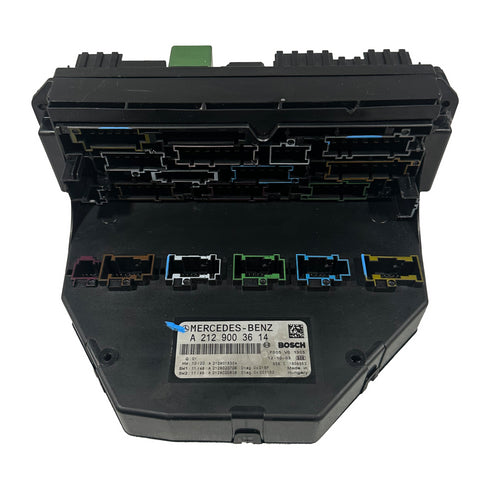2008-14 Mercedes W204 C350 C300 Front SAM Fuse Relay Junction Box Assembly OEM