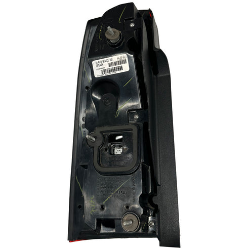 TESTED 2005-2007 Cadillac STS LED Tail Light Lamp Right Passenger OEM 25754024