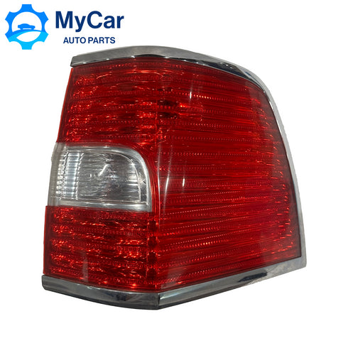 2007-2014 Lincoln Navigator Tail Light Lamp Assembly Right Passenger Outer OEM