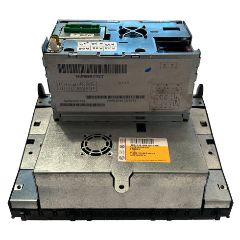 2004-06 VW PHAETON RADIO GPS NAVIGATION INFORMATION SYSTEM 3D0 035 008 Q 5W8