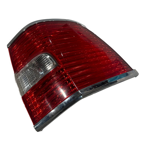 2007-2014 Lincoln Navigator Tail Light Lamp Assembly Right Passenger Outer OEM